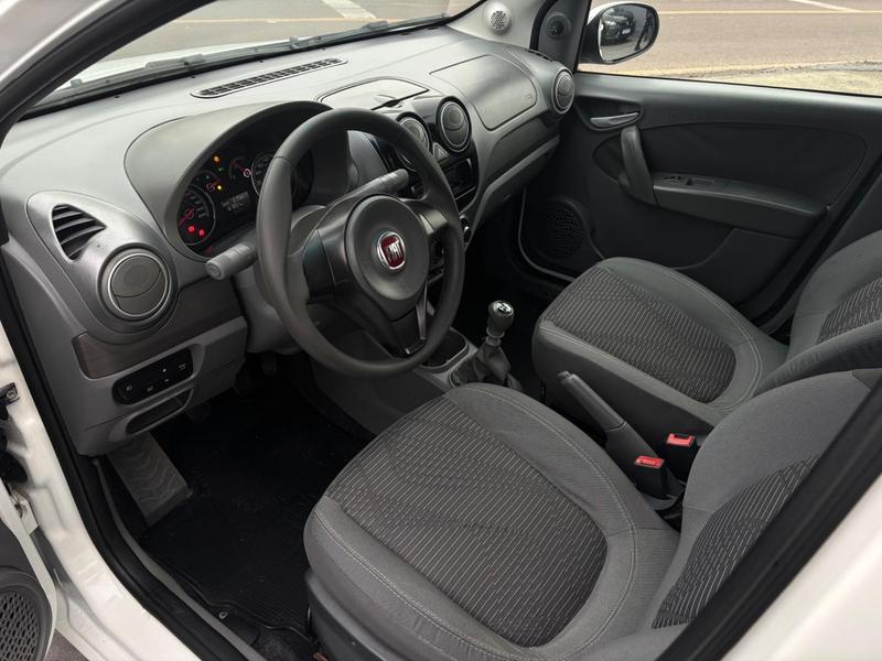 Fiat Palio Attract 1.0 - foto 4