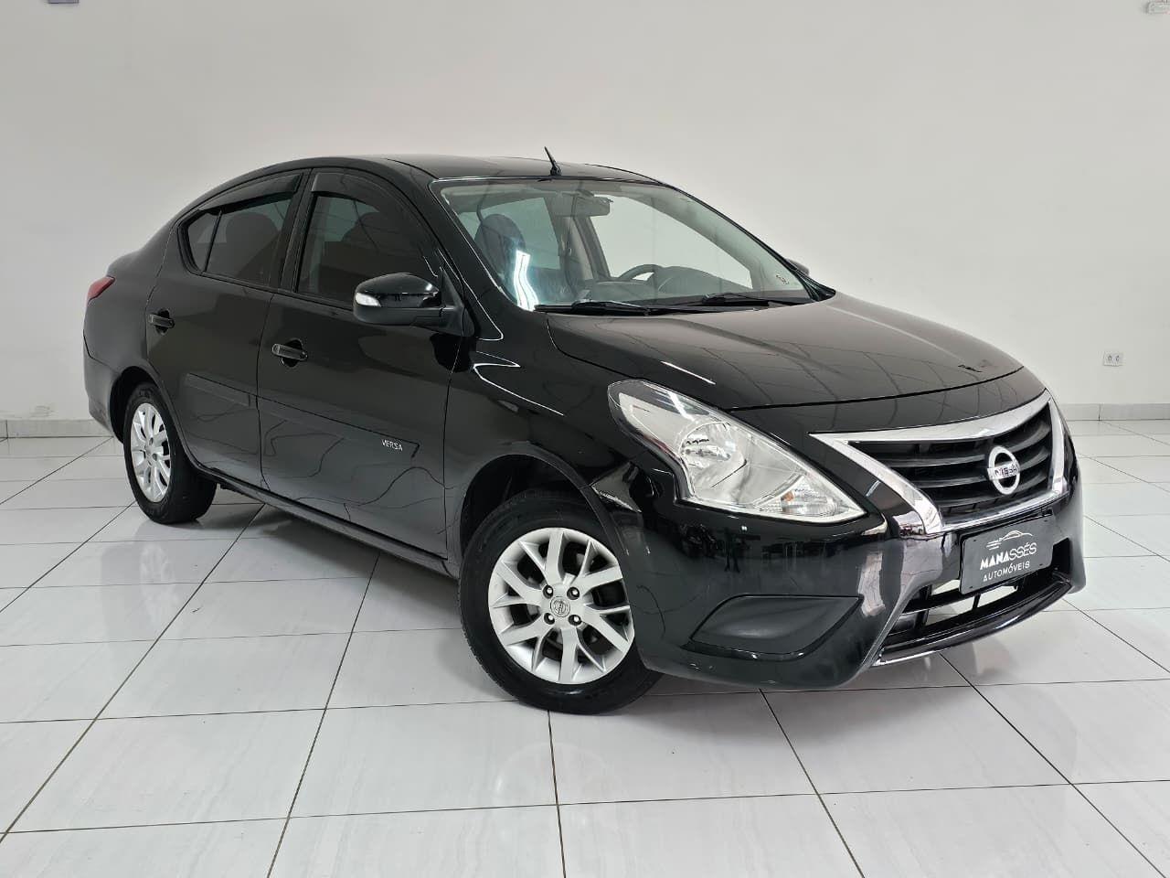 NISSAN VERSA 16SV CVT 2018/2019 FLEX em curitiba - Manasses Automóveis