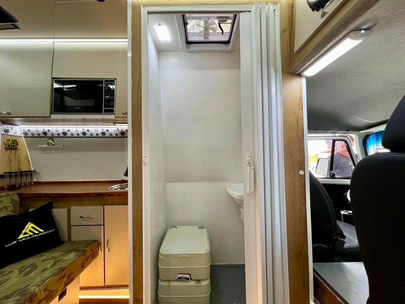 Volkswagen Kombi - foto 17