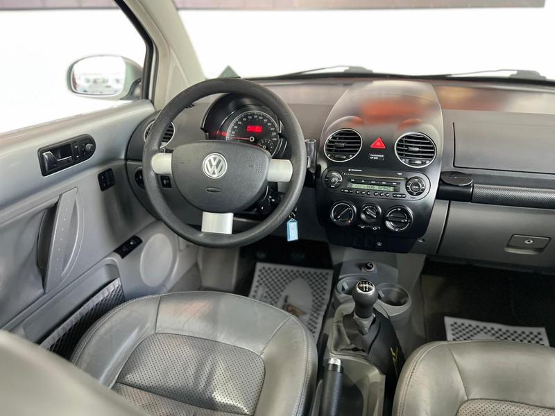 Volkswagen Beetle - foto 12