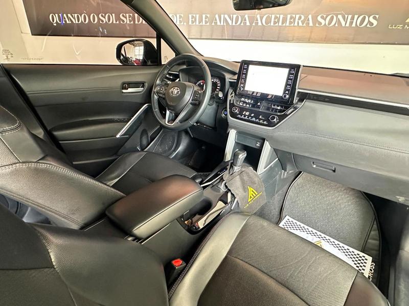 Toyota Corolla Cross XRE 2.0 16V Flex Aut. - foto 14
