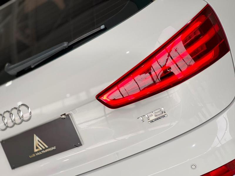 Audi Q3 2.0 TFSI - foto 10