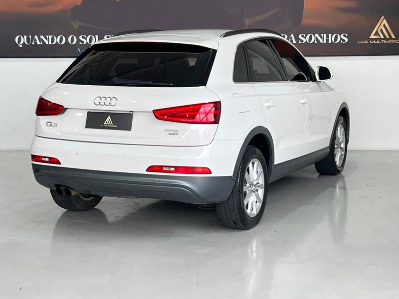 Audi Q3 2.0 TFSI - foto 7