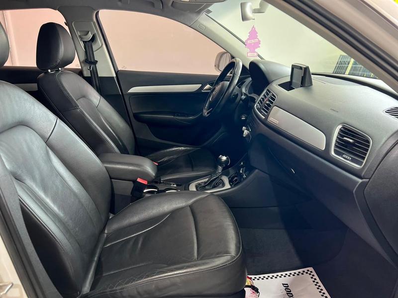 Audi Q3 2.0 TFSI - foto 16
