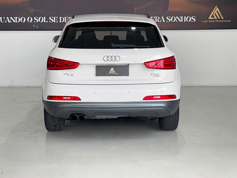 Audi Q3 2.0 TFSI - foto 8