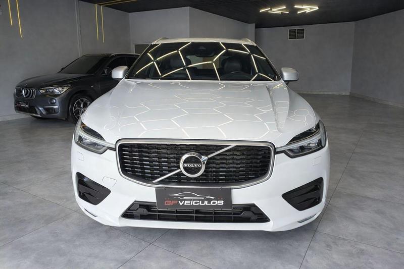 Volvo XC60 20t5 R Des - foto 7