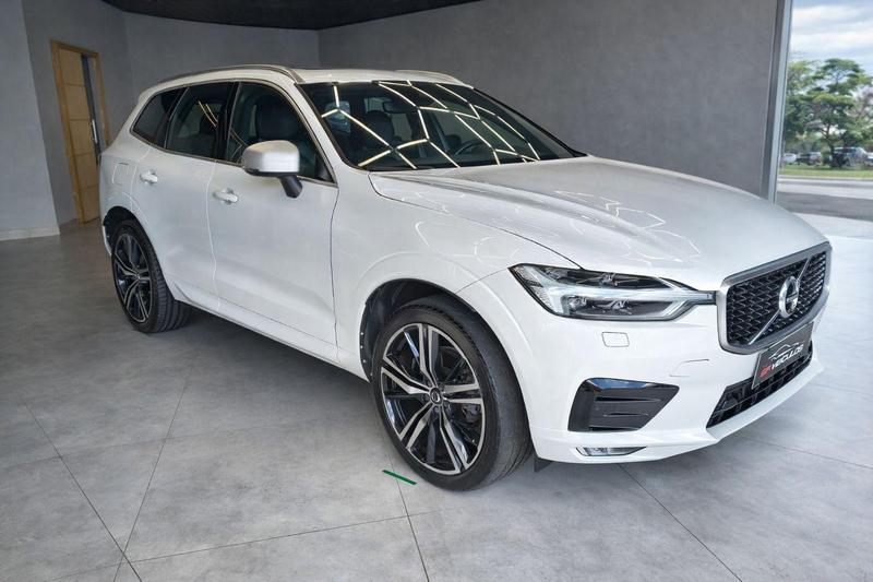 Volvo XC60 20t5 R Des - foto 2