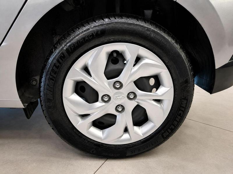 Hyundai HB20 10m Comfort - foto 12