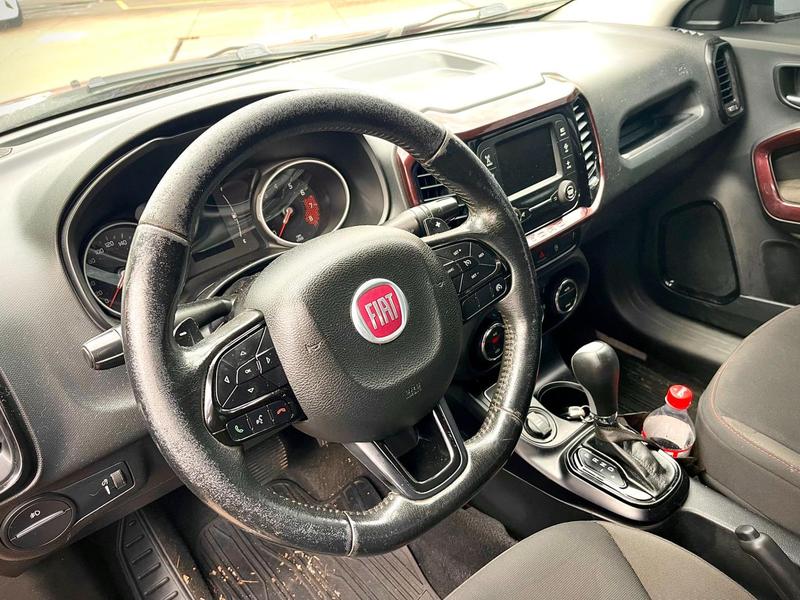 Fiat Toro Freedom 1.8 - foto 13