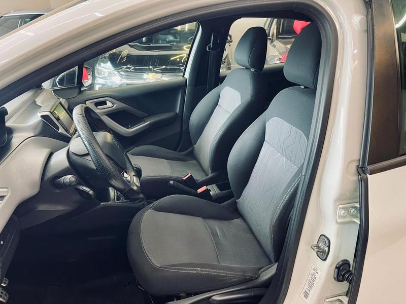 Peugeot 208 Sport Mt - foto 11