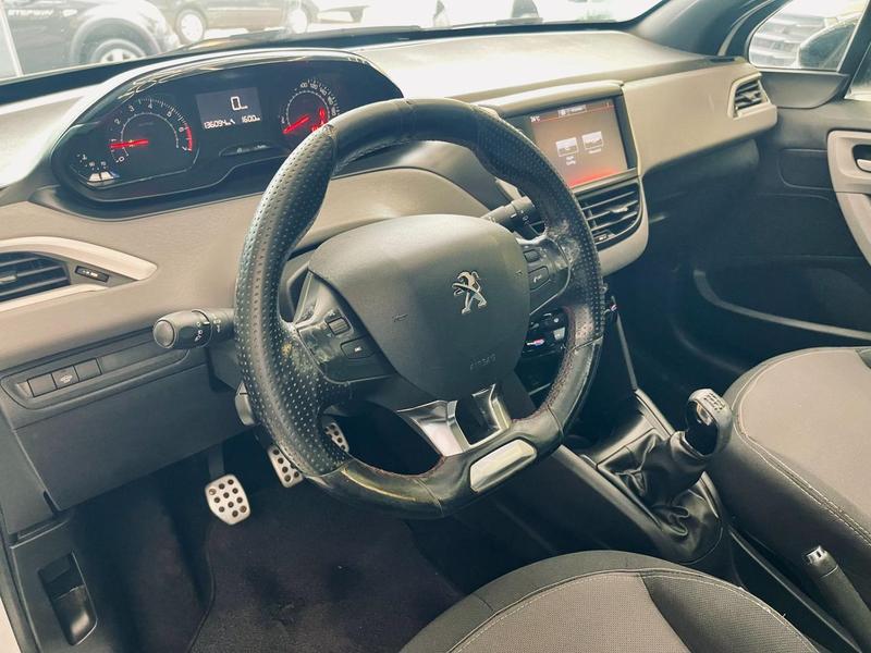 Peugeot 208 Sport Mt - foto 12