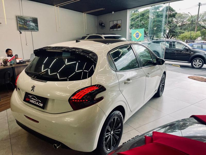 Peugeot 208 Sport Mt - foto 3