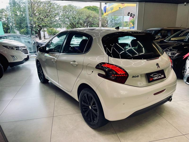 Peugeot 208 Sport Mt - foto 4