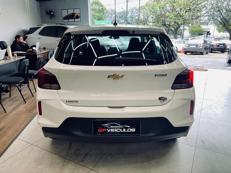 Chevrolet Onix 10tmt - foto 8