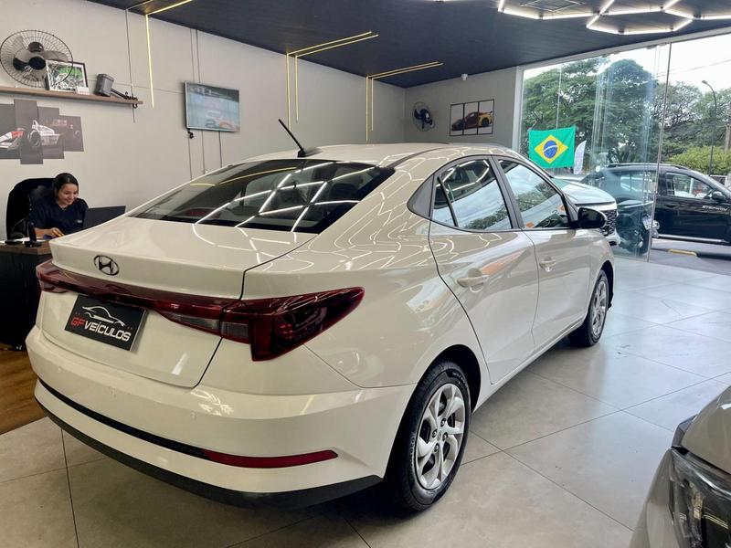 Hyundai HB20S Comfort 1.0 Flex 12V Mec. - foto 4
