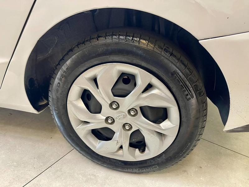 Hyundai HB20S Comfort 1.0 Flex 12V Mec. - foto 13