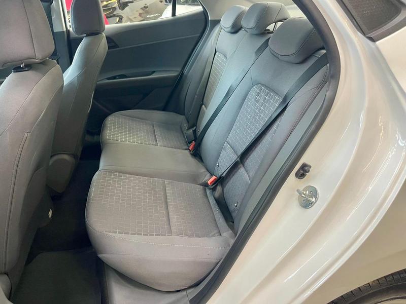 Hyundai HB20S Comfort 1.0 Flex 12V Mec. - foto 10