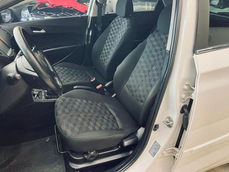 Hyundai HB20 1.6 Confort Plus Automático - foto 11