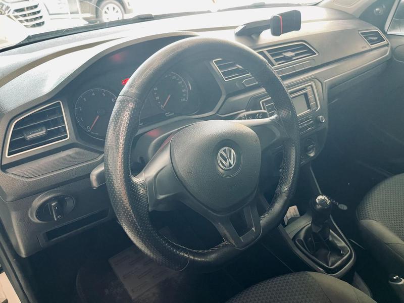Volkswagen Voyage 10l - foto 12