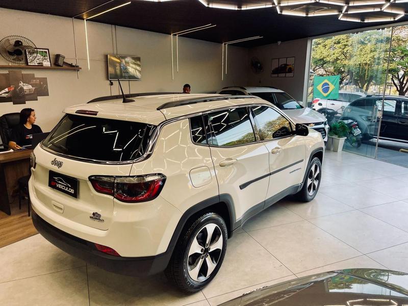 Jeep Compass Longitude F - foto 4