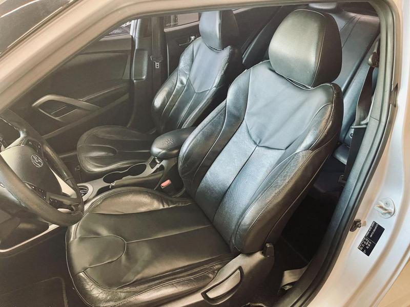 Hyundai Veloster - foto 10