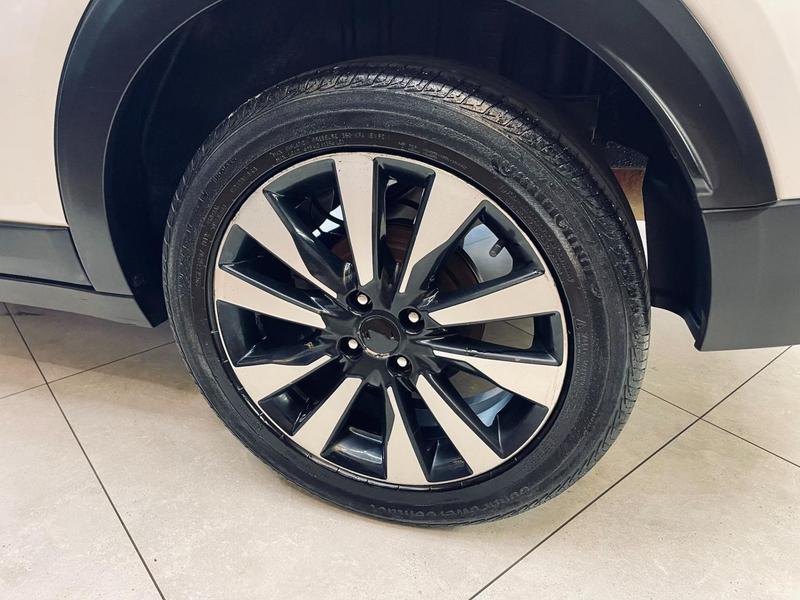 Nissan Kicks Sv CVT - foto 14