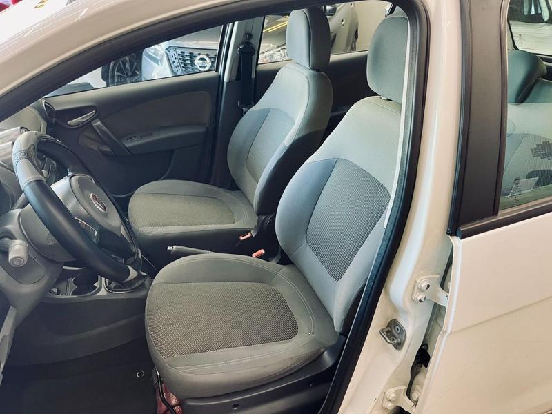 Fiat Palio Essence 1.6 Flex 16V 5P - foto 11