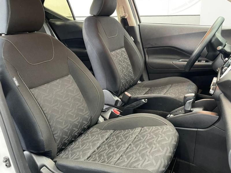 Nissan Kicks Sense CVT - foto 11