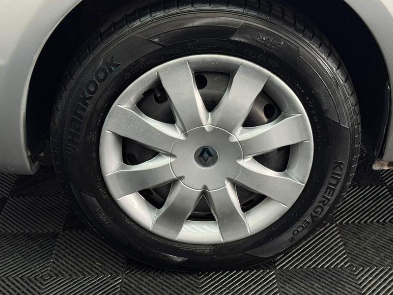 Renault Logan Authentique Hi Flex 1.0 16V 4P - foto 12