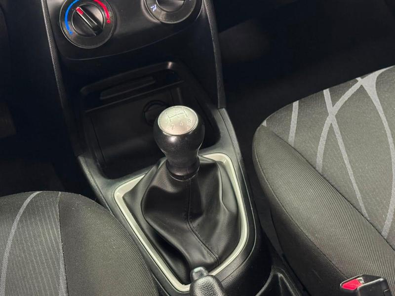 Hyundai HB20 1.0 Confort Plus - foto 7