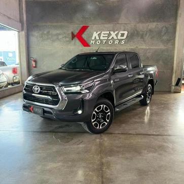 TOYOTA HILUX CD SRV 4FD