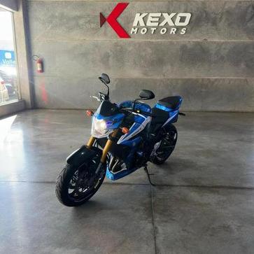 SUZUKI JTA-SUZUKGSR750 ZA
