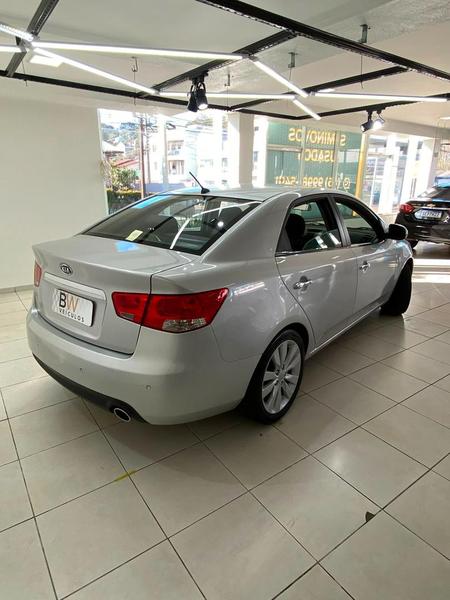 Kia Cerato 1.6 Sx 16V Flex 4P Automático 4P - foto 5