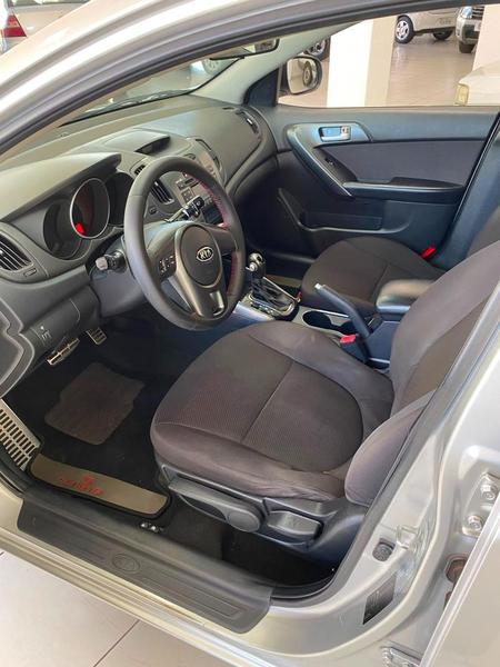 Kia Cerato 1.6 Sx 16V Flex 4P Automático 4P - foto 7