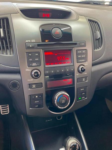 Kia Cerato 1.6 Sx 16V Flex 4P Automático 4P - foto 10