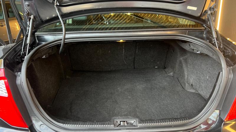 Ford Fusion - foto 10