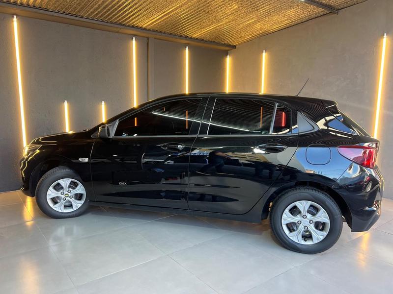 Chevrolet Onix 10mt Hb - foto 4