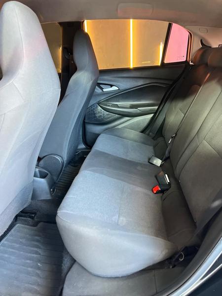 Chevrolet Onix 10mt Hb - foto 8