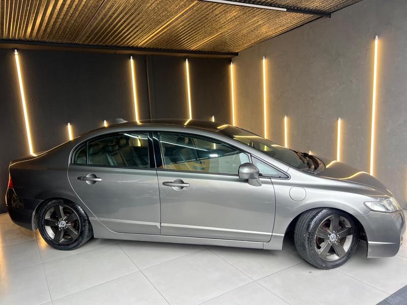 Honda Civic Sedan Lxs 1.8 1.8 Flex 16V Aut. 4P - foto 2