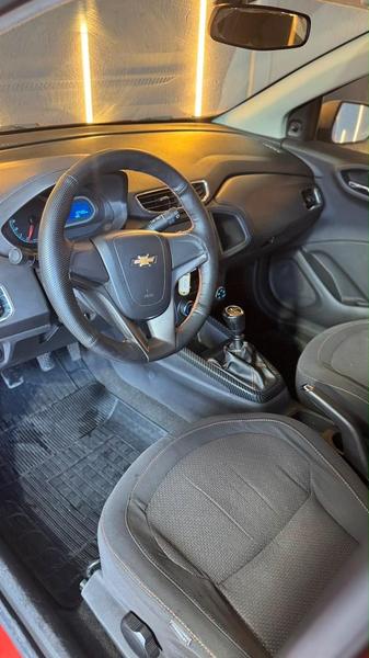 Chevrolet Onix Hatch Ls 1.0 8V Flexpower 5P Mec. - foto 6