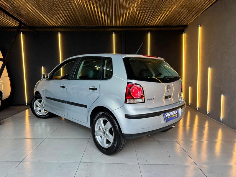 Volkswagen Polo 1.6 - foto 3