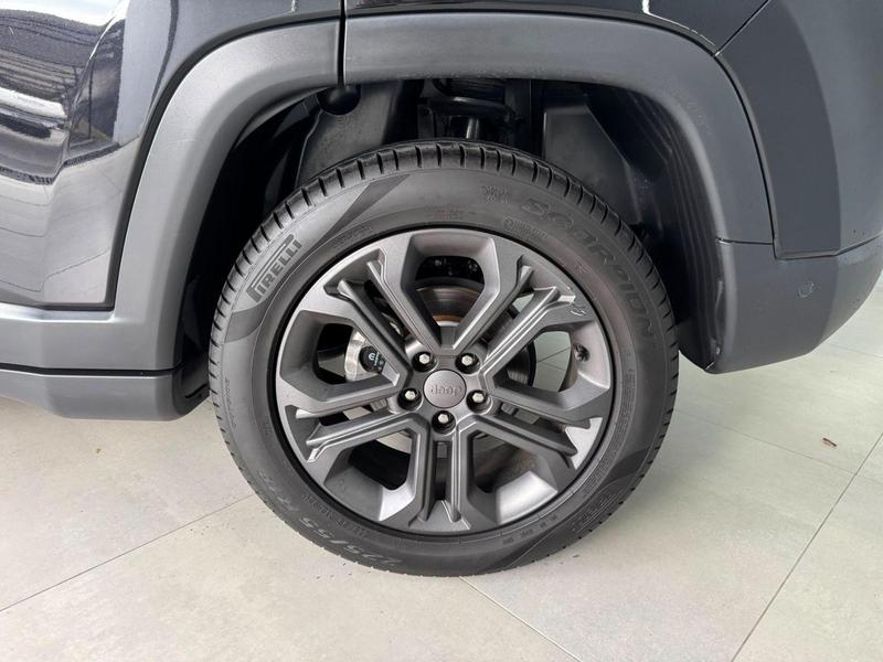 Jeep Compass Long T270 13 Tb 4X2 Flex Automático - foto 5