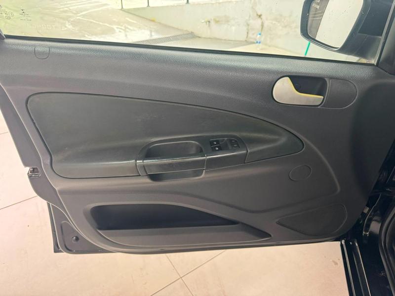 Volkswagen Voyage 1.0 - foto 9