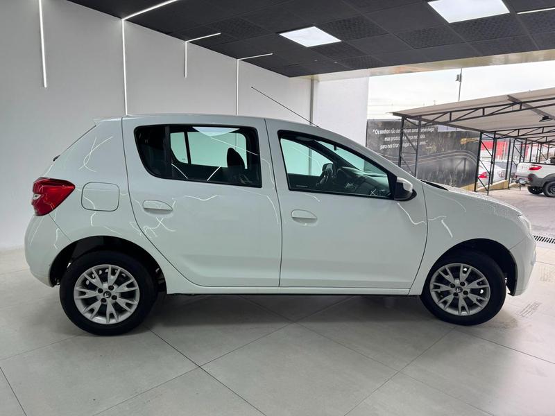 Renault Sandero Zen 10mt - foto 3