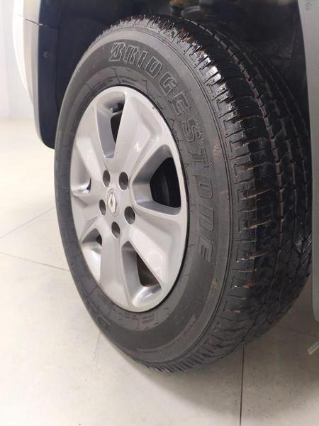 Renault Oroch Expression 1.6 Flex 16V Mec - foto 12