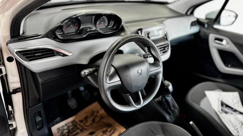 Peugeot 208 Active - foto 4