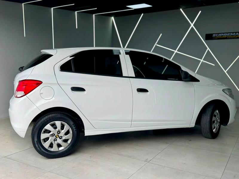 Chevrolet Onix 10mt Ls - foto 9
