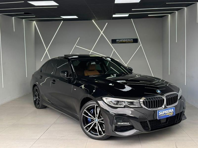 BMW 330e 2022 à venda