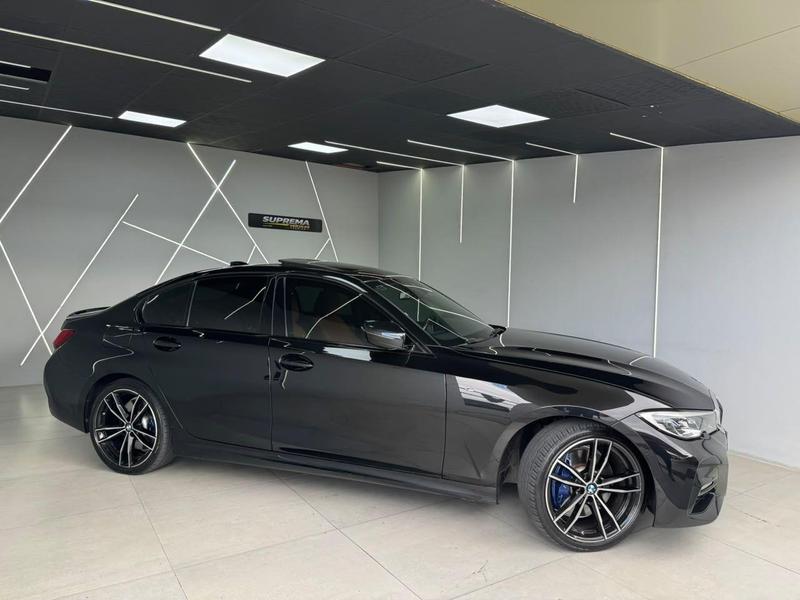 BMW 330e - foto 3