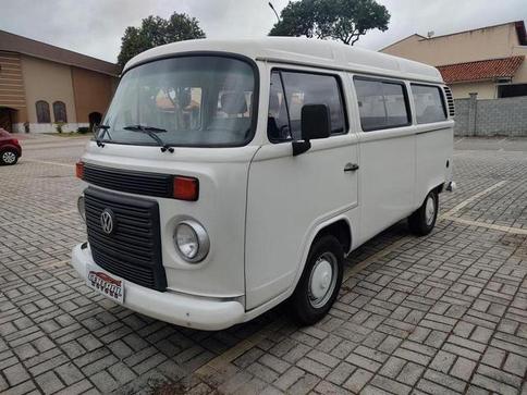 VOLKSWAGEN KOMBI